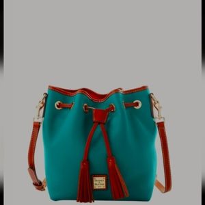 NEW Dooney & Burke purse in Spearment.